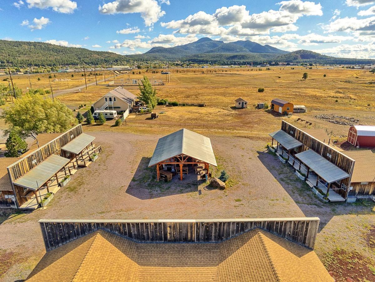 Trapper'S Rendezvous Bed & Breakfast Williams Exterior photo